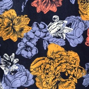 Tall & curvy Lularoe leggings